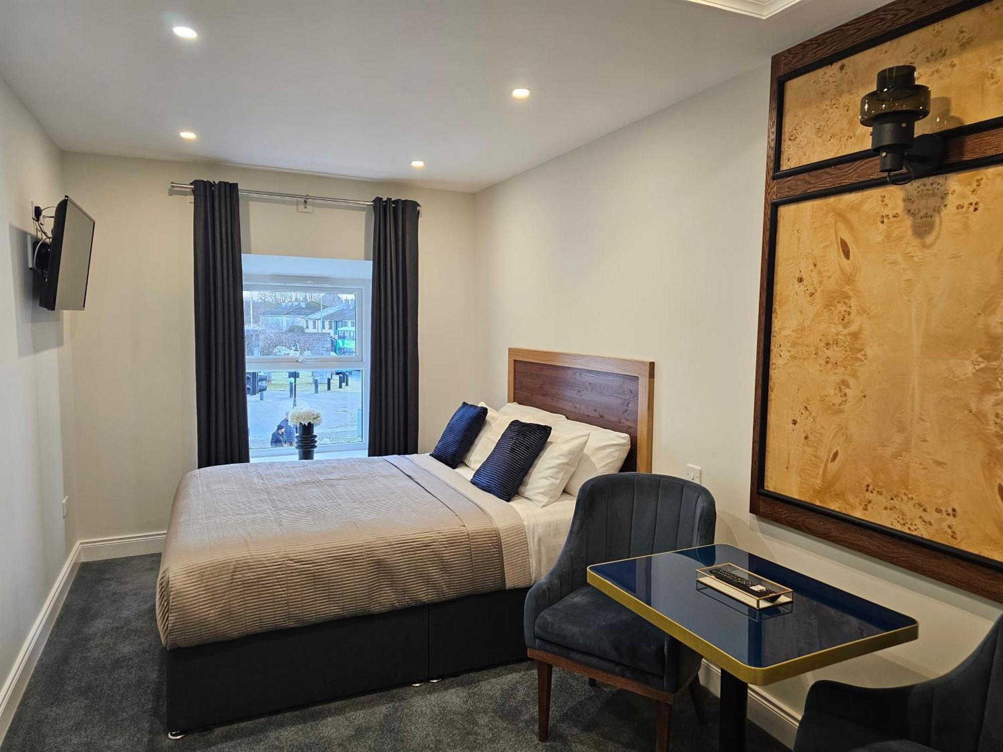 B53 Accommodation เมย์นูท ภายนอก รูปภาพ